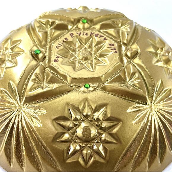Signed Art Glass Bowl Alice P. Vickory 1993 Hand Painted Gold Jeweled 7” - Picture 6 of 6